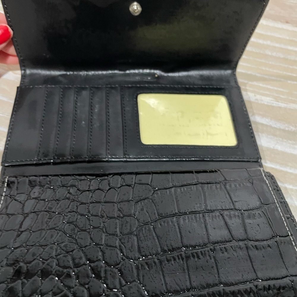 Wallet - Picture 3 of 7